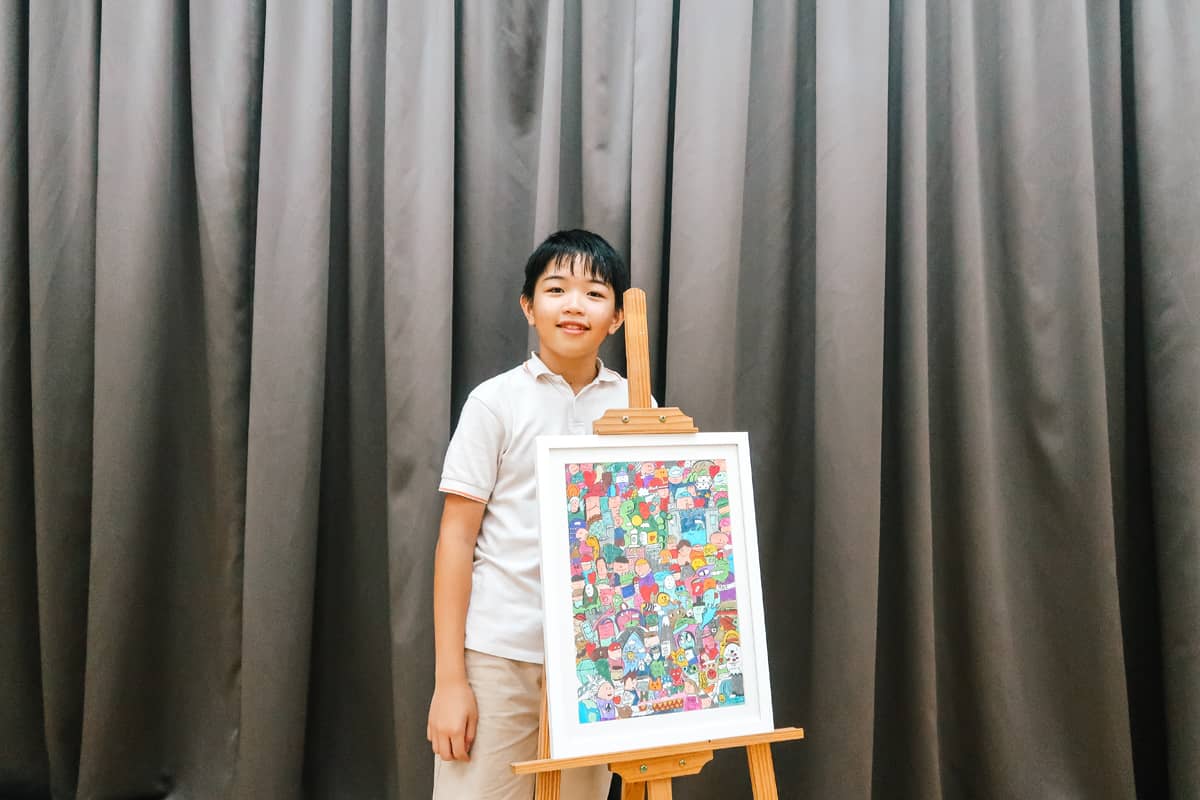 Primary school student showcase art in primary education