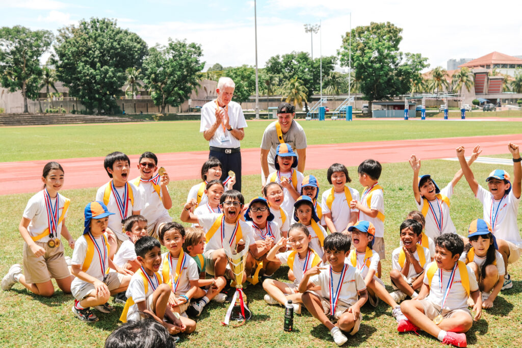 House Hornbill winners holding the cup